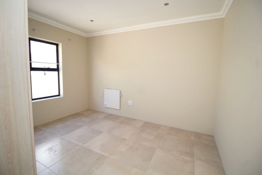 3 Bedroom Property for Sale in Blue Lagoon Western Cape